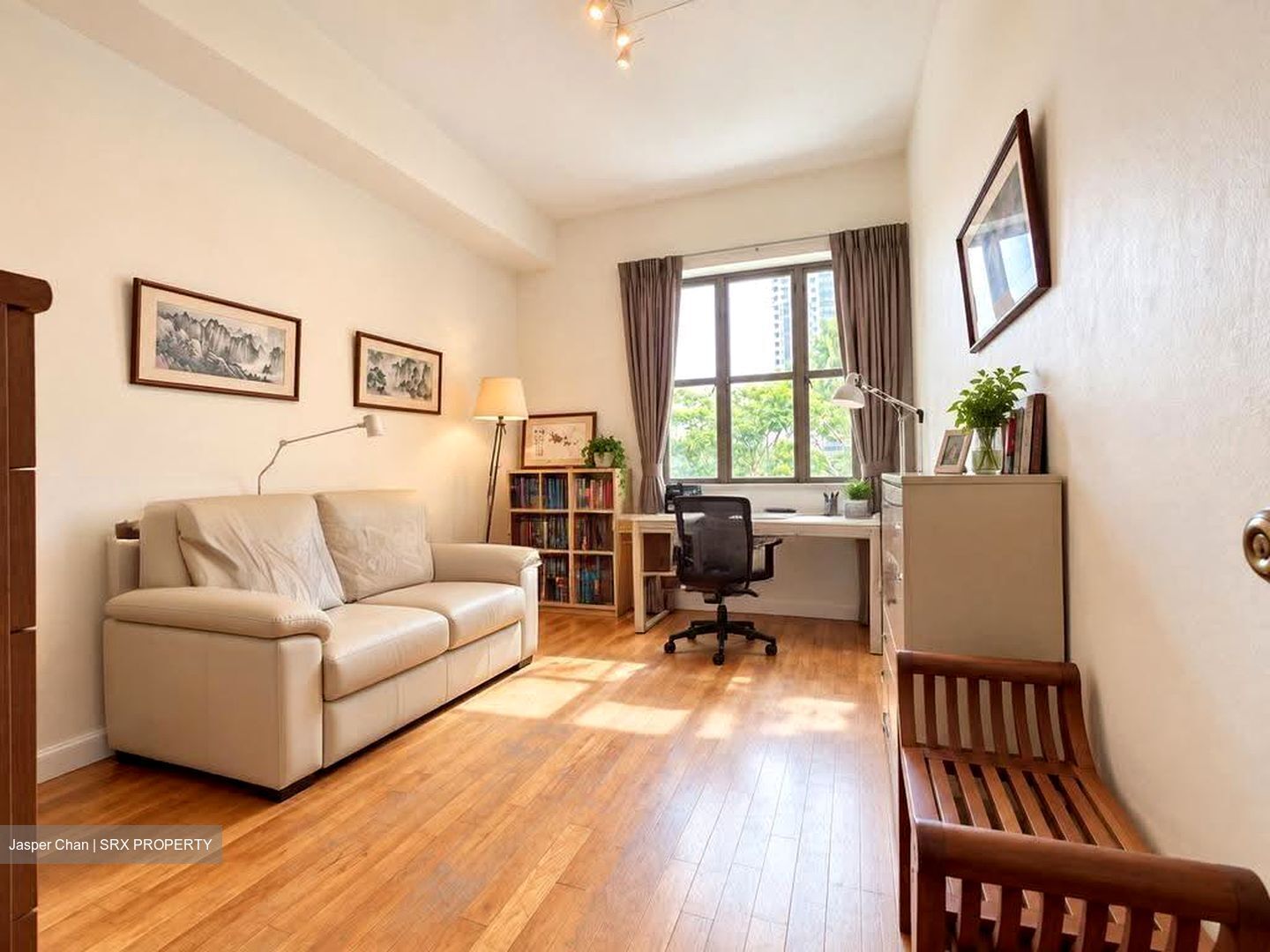 Landbay Condominium (D16), Condominium #614926811